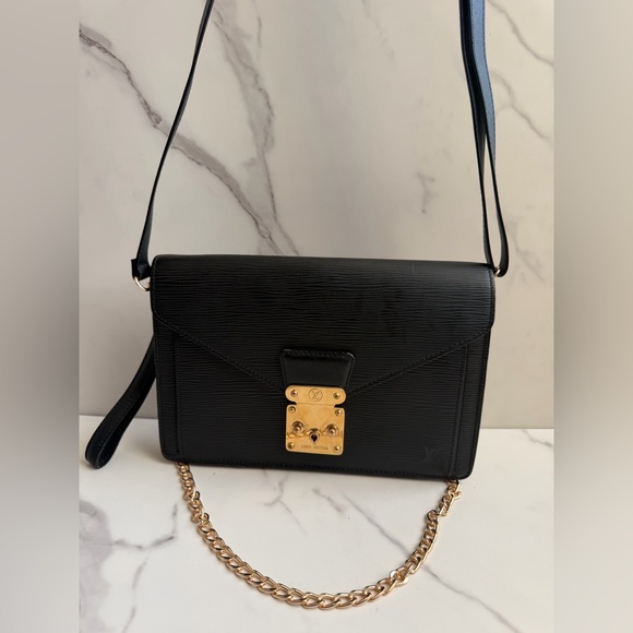 LV Epi Dragonne Sellier leather clutch as crossbody - Picture 3 of 17